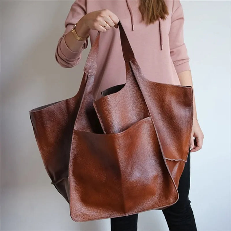 Laura’s Timeless Allure | Vintage Leather Bag